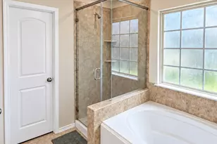 1150 Shadow Glenn Dr, Conroe, TX 77301 - Photo 4