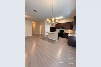 1150 Shadow Glenn Drive, Conroe, TX 77301 - Photo 2