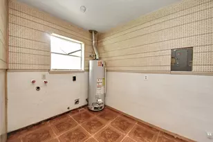 1013 Stevens Ave, Conroe, TX 77301 - Photo 10