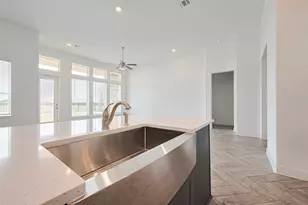 3019 Golden Isle Dr, Texas City, TX 77568 - Photo 14