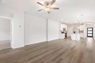 17418 Banaberry Ct, Conroe, TX 77385 - Photo 12