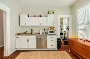 2015 36th St, Galveston, TX 77550 - Photo 10