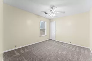 11819 S Brenton Knoll Dr, Tomball, TX 77375 - Photo 32