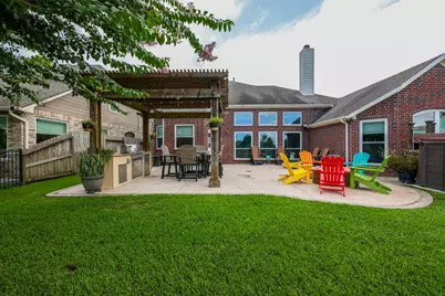 3239 Braesview Drive, Pearland, TX 77584 - Photo 2