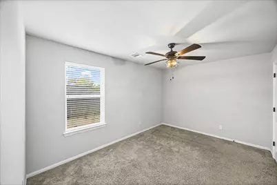 7327 Parkview Drive, Hitchcock, TX 77563 - Photo 14