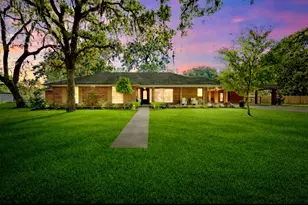 8555 Matthews Ln, Magnolia, TX 77354 - Photo 2