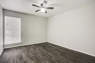 2322 Dunlavy St, Houston, TX 77006 - Photo 4