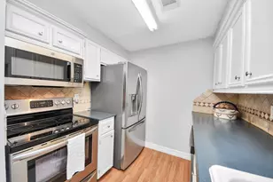 5711 Sugar Hill Dr, Houston, TX 77057 - Photo 4