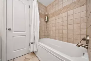 5711 Sugar Hill Dr, Houston, TX 77057 - Photo 12