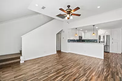 645 Warsaw Street, Hitchcock, TX 77563 - Photo 8