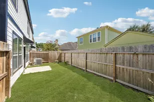 16555 Pentonshire Ln, Houston, TX 77090 - Photo 10
