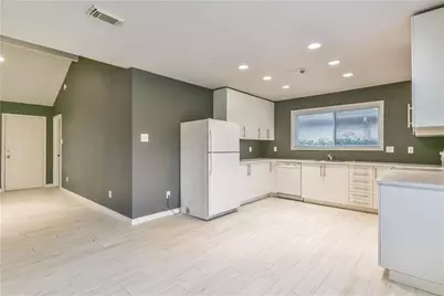 10427 Eagle Glen Drive, Houston, TX 77041 - Photo 6