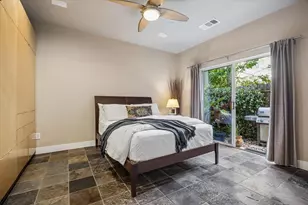 98 Drew St, Houston, TX 77006 - Photo 8