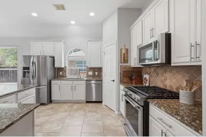 82 S Rocky Point Circle, Spring, TX 77389 - Photo 18