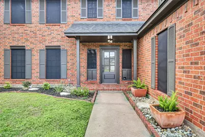 55 Sweetleaf Ct, Lake Jackson, TX 77566 - Photo 4