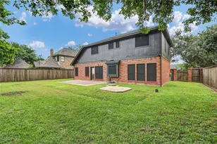 55 Sweetleaf Ct, Lake Jackson, TX 77566 - Photo 40