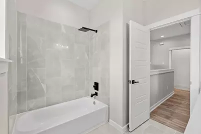 5915 Wheatley Hollow Lane, Houston, TX 77091 - Photo 38