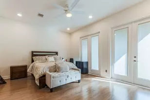 2124 Banks St, Houston, TX 77098 - Photo 30