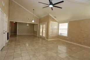 10714 Bayou Pl Ct, Houston, TX 77099 - Photo 2