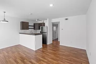 1408 Hughes St, Houston, TX 77023 - Photo 8