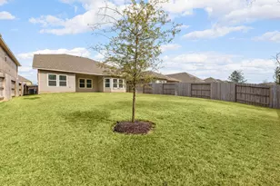 17929 Canopy Trce Ct, Conroe, TX 77316 - Photo 24