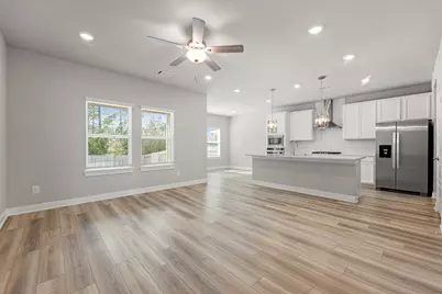 17929 Canopy Trace Court, Conroe, TX 77316 - Photo 8