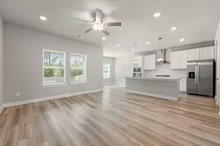 17929 Canopy Trce Ct, Conroe, TX 77316 - Photo 8