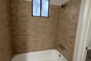 4811 Oakland St, Houston, TX 77023 - Photo 10