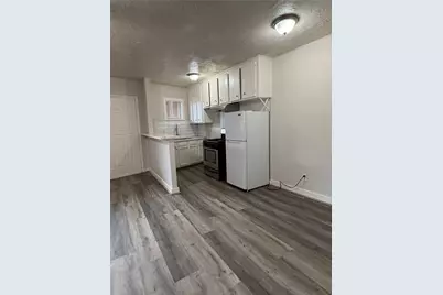 4811 Oakland Street #10, Houston, TX 77023 - Photo 14