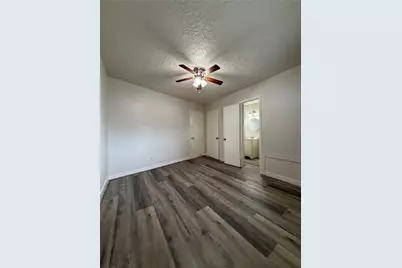 4811 Oakland Street #10, Houston, TX 77023 - Photo 10