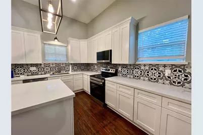 282 11th Street, Somerville, TX 77879 - Photo 2