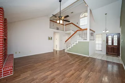 9826 Chiselhurst Drive, Houston, TX 77065 - Photo 4