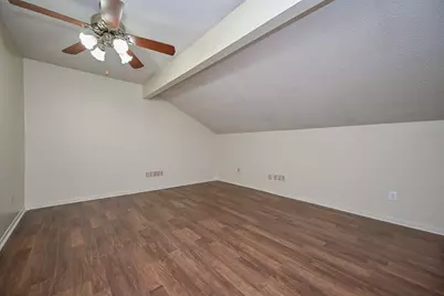 9826 Chiselhurst Drive, Houston, TX 77065 - Photo 22