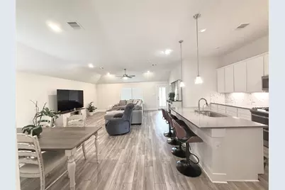 10325 S Goshawk Trl Trail, Conroe, TX 77385 - Photo 16
