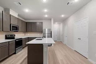 9026 Madera Rd, Houston, TX 77078 - Photo 8