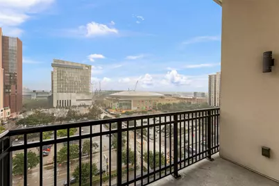 1211 Caroline Street #1102, Houston, TX 77002 - Photo 32