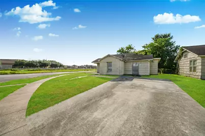 8470 Wier Drive, Houston, TX 77017 - Photo 6