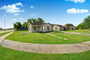 8470 Wier Dr, Houston, TX 77017 - Photo 4