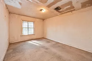 8470 Wier Dr, Houston, TX 77017 - Photo 16