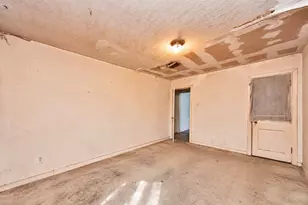8470 Wier Dr, Houston, TX 77017 - Photo 14