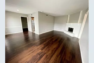 1516 Bay Area Boulevard #E4, Houston, TX 77058 - Photo 4