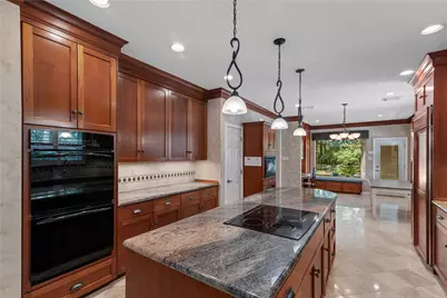 66 Coldbrook Court, The Woodlands, TX 77381 - Photo 12