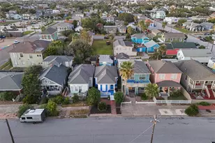 1416 Ave N 1/2, Galveston, TX 77550 - Photo 26