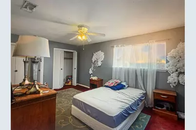 13307 Robinglen Drive, Houston, TX 77083 - Photo 10