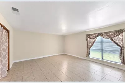 13307 Robinglen Drive, Houston, TX 77083 - Photo 6