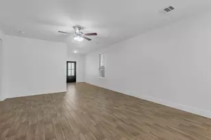 24751 Russet Bluff Trl, Houston, TX 77336 - Photo 8