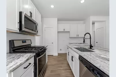 24751 Russet Bluff Trail, Houston, TX 77336 - Photo 12