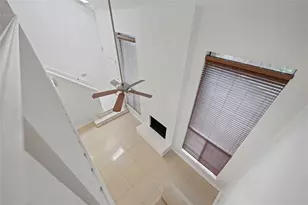 13742 Hollowgreen Dr, Houston, TX 77082 - Photo 14