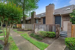 13742 Hollowgreen Dr, Houston, TX 77082 - Photo 26