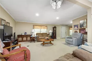18798 S Rayburn Dr, Conroe, TX 77302 - Photo 4